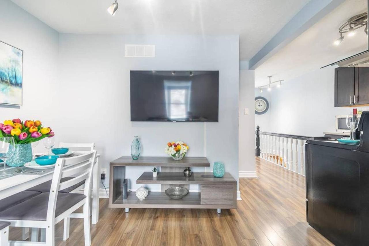 Newly Renovated - Modern 1Br With Rooftop Terrace! Apartment Ottawa Ngoại thất bức ảnh